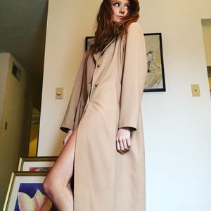 Floor length trench